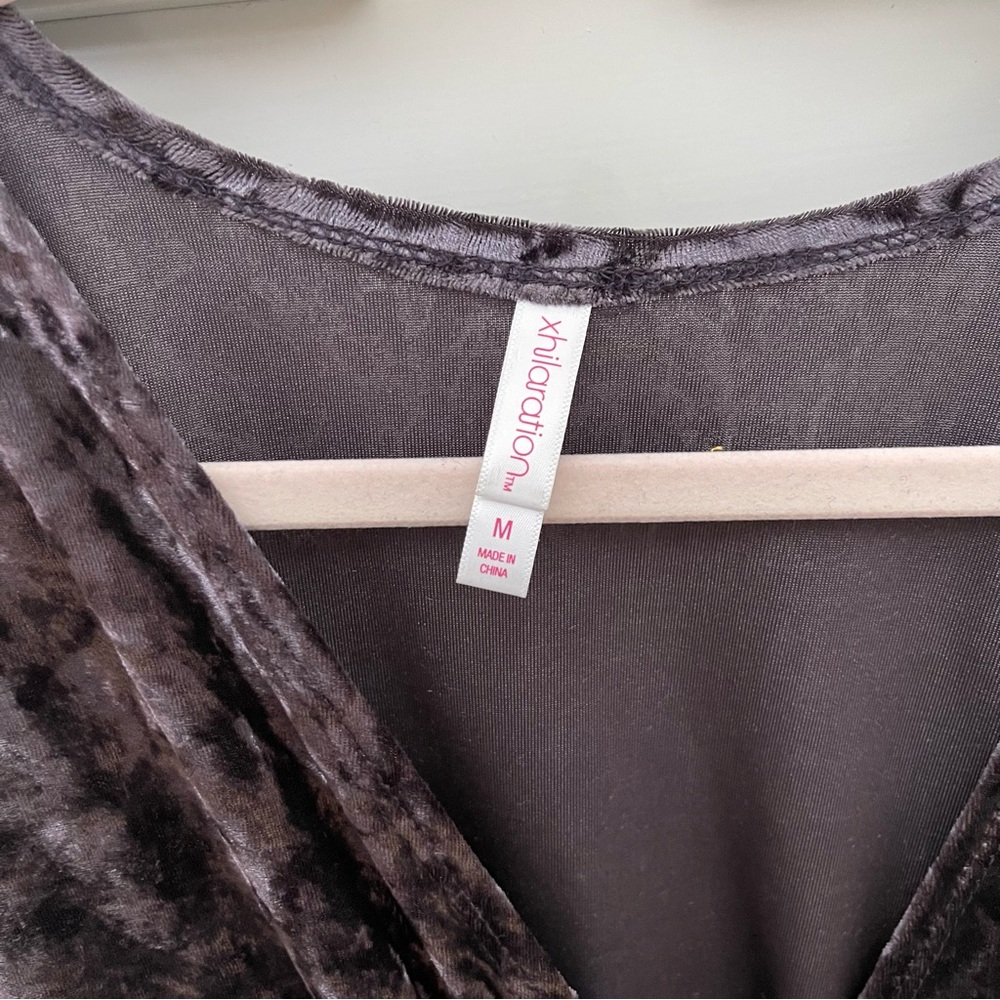 Crushed Velvet Wrap Dress - Purple - Size MEDIUM - Picture 6 of 7